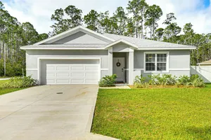 Image of 7 Mi to Flagler Beach: Breezy Stay w\/ Pool Access!