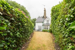 Image of Holiday Home of the Month! Finchley, Sleeps 4