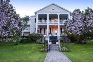 Image of Harbour View Inn