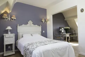 Image of La Villa Les Mots Passants