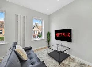 Image of Stunning Flat Near Stratford Shopping Centre