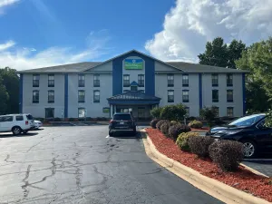 Image of SureStay Hotel by Best Western Morganton