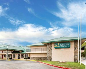 Image of Quality Inn & Suites Minden