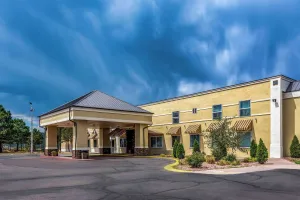 Image of Quality Inn Trinidad