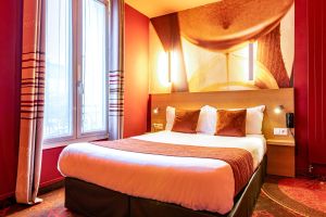 Image of Hotel Ariane Montparnasse by Patrick Hayat