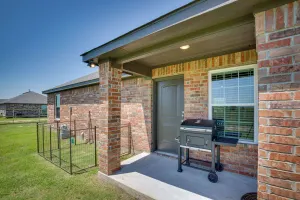 Image of Madill Vacation Rental with Grill Near Lake Texoma!