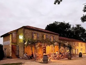 Image of Logis L'Auberge de Larressingle