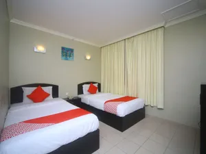 Image of Super OYO 1027 Hotel London