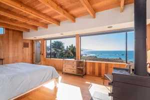 Image of The Bluff House