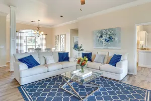 Image of < 1 Mi to Oak Tree National: Cozy Getaway!