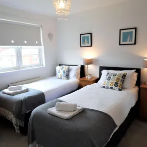 Image of Signature - Brambling House