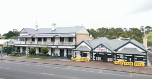 Image of Naracoorte Hotel Motel