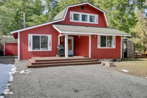 Image of Cozy Ashford Home - 5 Mi to Rainier Natl Park!