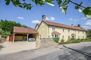 Image of Charming 5-bed Cottage in Old Sodbury Bristol
