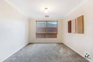 Image of Kozyguru | West Hoxton | Spacious 7-Person Home With Backyard