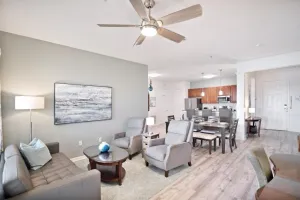 Image of 3 Bed Penthouse Near Convention Center! 3 Bedroom Condo by RedAwning