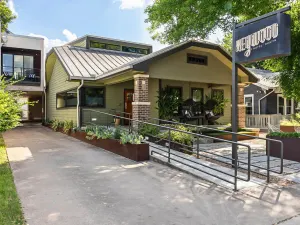 Image of Heywood Hotel