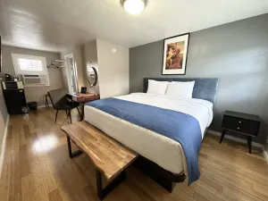 Image of Ashland Motel - Oregon