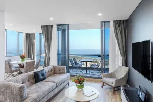 Image of Meriton Suites Southport