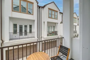 Image of Spacious Houston Townhome about 5 Mi to Downtown!
