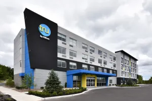Image of Tru by Hilton Beckley