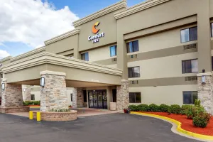 Image of Comfort Inn Hoffman Estates - Schaumburg
