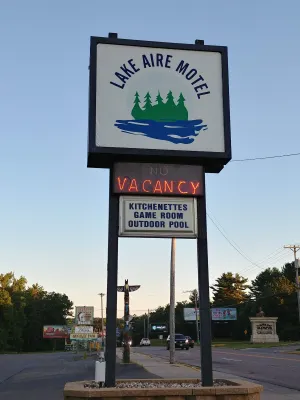 Image of Lake Aire Motel