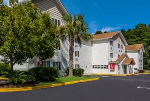 Image of Red Roof Inn I-95 North Brunswick Darien
