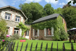 Image of Spacious Cottage With Backyard and Large Garden