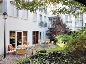 Image of Aparthotel Adagio Paris Montmartre
