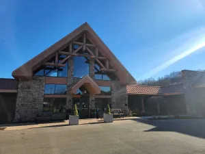 Image of The Lodge at Hocking College