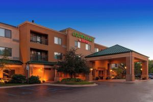 Image of Courtyard by Marriott Traverse City