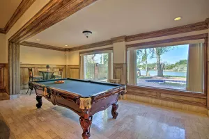 Image of Pool and Hot Tub Lakefront Harlingen Home