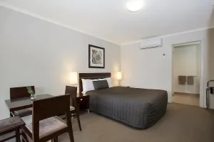 Image of Elm Tree Motel