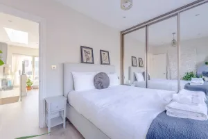 Image of Airy & Modern 1BD flat in Maida Vale