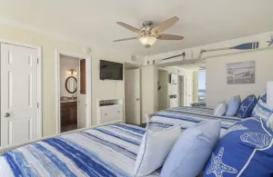 Image of Shoreline Towers 1122