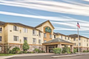 Image of La Quinta Inn & Suites by Wyndham The Woodlands/Spring