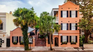 Image of Elliott House Inn