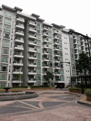 Image of 101 Newport westwing condo