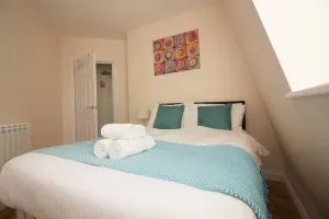 Image of Stayzo Castle Penthouse 16- A Clean Fresh Modern Apartment With Free Wi-fi