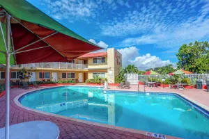 Image of Beach and Town Motel