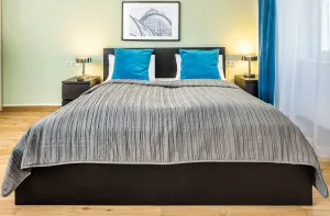 Image of Jimmy's Apartments Emerald