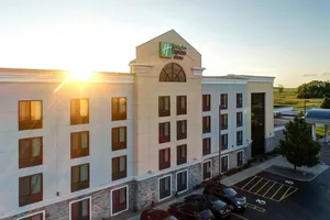 Image of Holiday Inn Express and Suites Batavia by IHG