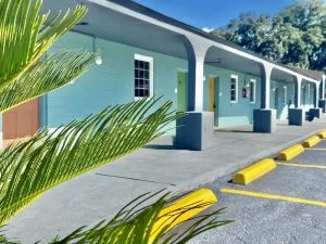 Image of INN on 17