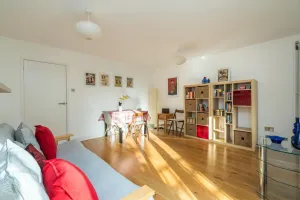 Image of Super 1BD Garden Flat Islington London