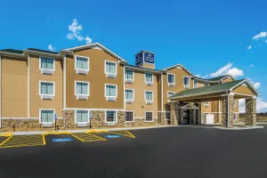 Image of Cobblestone Hotel & Suites - Newport