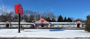 Image of Red Carpet Inn - Windom