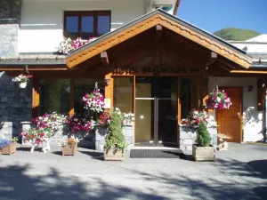 Image of Chalet Beausoleil 4 étoiles - jacuzzi - au pied du Col de la Croix de Fer