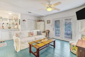 Image of 2185 S Fletcher