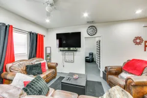Image of 6 Mi to Nature Preserve: Apartment Near Lindale!